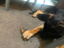 Load image into Gallery viewer, Sweet Swishers- 5 thick yummy Beef OX Tails