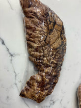 Load image into Gallery viewer, Butcher's Prime Roasted Beef Lung Steak- For All dogs and Cats