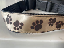 Load image into Gallery viewer, Woof N Walk Adjustable Pet Collar
